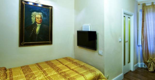 Boutique Hotel L'Imperatrice 弗约诺德拉亚那 外观 照片