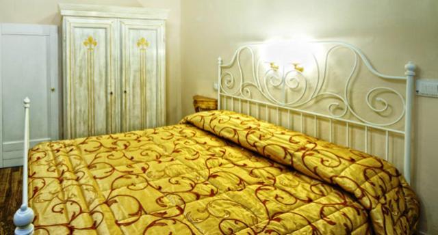Boutique Hotel L'Imperatrice 弗约诺德拉亚那 外观 照片