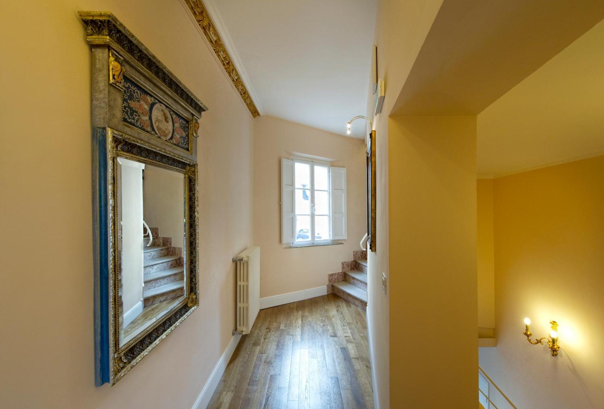 Boutique Hotel L'Imperatrice 弗约诺德拉亚那 外观 照片